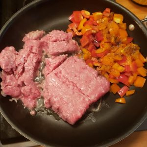 ground turkey with chopped peppers